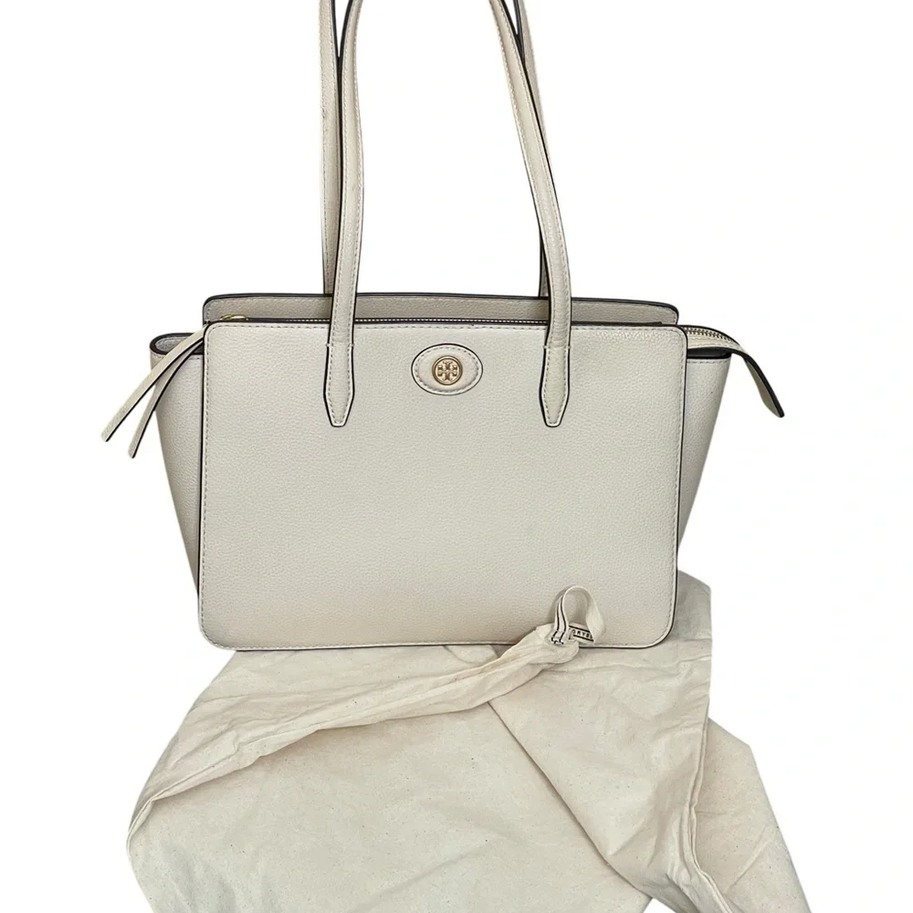 TORY BURCH Small Robinson Pebble Leather Tote in New Cream